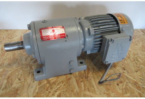 58 RPM 0,75 KW Asmaat 30 mm. Used.